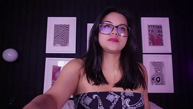 Sophia wilsonn  online show from 03-03-26, 10:54