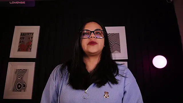 Sophia wilsonn  online show from 04-27-26, 10:02