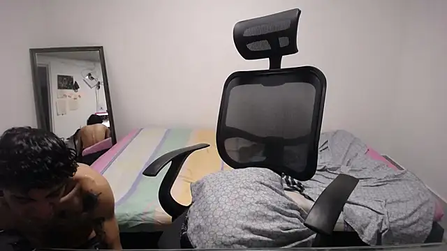 present the magic online show from 04-27-26, 03:59