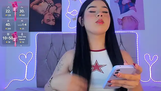 Ashley piinkk  online show from 04-29-26, 05:11