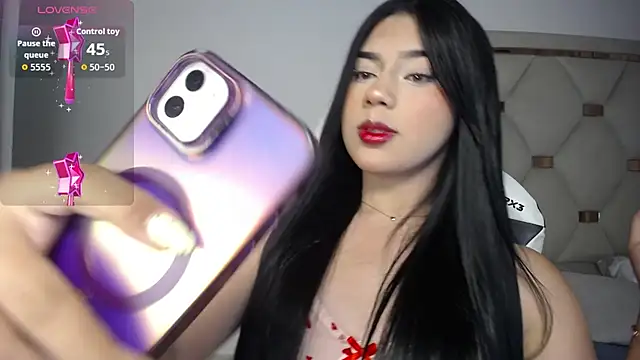 Snapshot of Ashley_piinkk_ chatting on 07-18-26, 05:22 Ashley piinkk online show from 07-18-26, 05:22
