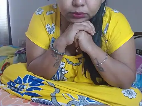 Snapshot of TASHa009 chatting on 01-09-25, 09:27 TASHa009 online show from 01-09-25, 09:27