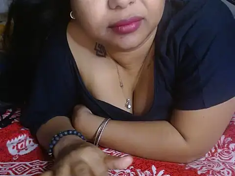 Snapshot of TASHa009 chatting on 03-10-25, 12:48 TASHa009 online show from 03-10-25, 12:48