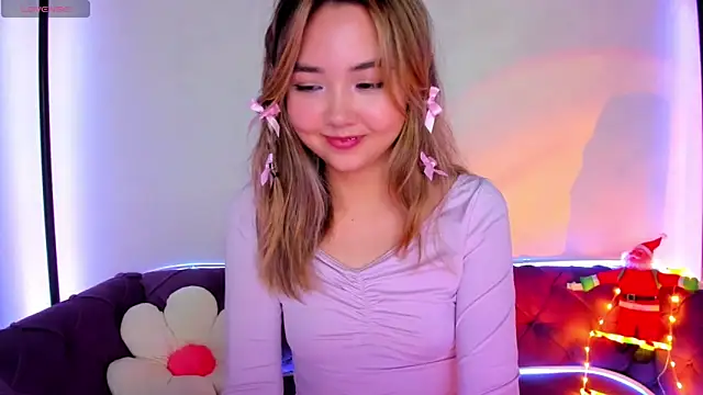 Fluffy Rose online show from 12-04-24, 08:23