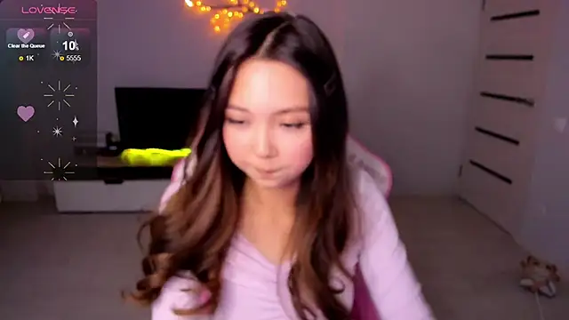 Fluffy Rose online show from 10-01-25, 11:49