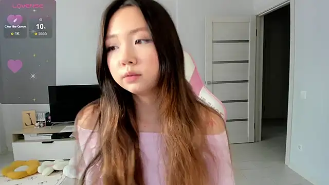 Fluffy Rose online show from 04-07-26, 03:18