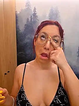 ladoucedu34 online show from 04-27-26, 02:59