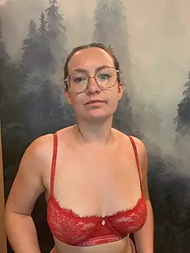 ladoucedu34 online show from 06-29-26, 03:23