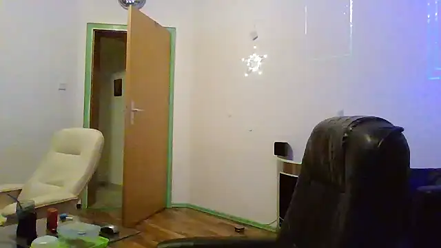 Snapshot of Minm666 chatting on 12-25-24, 12:05 Minm666 online show from 12-25-24, 12:05