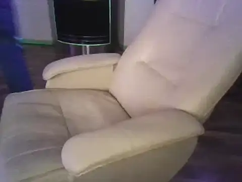 Snapshot of Minm666 chatting on 01-06-25, 09:11 Minm666 online show from 01-06-25, 09:11