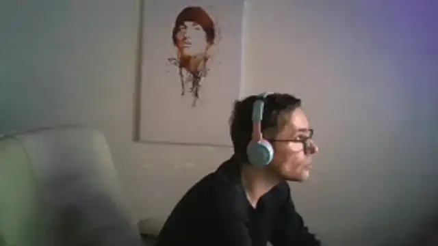 Snapshot of Minm666 chatting on 04-05-26, 08:50 Minm666 online show from 04-05-26, 08:50