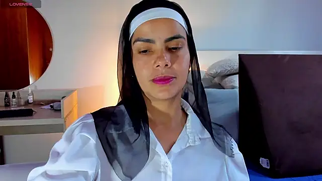 Snapshot of ClaraMariaMon chatting on 03-17-25, 07:37 ClaraMariaMon online show from 03-17-25, 07:37