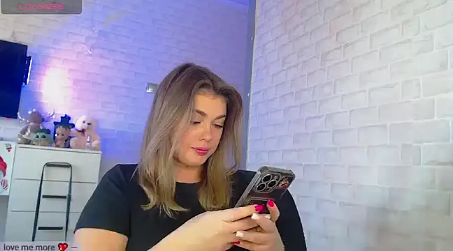 SuchCute online show from 03-16-25, 02:21