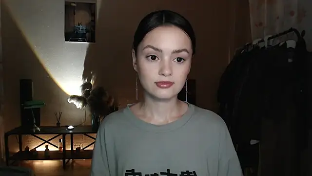 Snapshot of CuteRuby99 chatting on 05-12-26, 03:53 CuteRuby99 online show from 05-12-26, 03:53