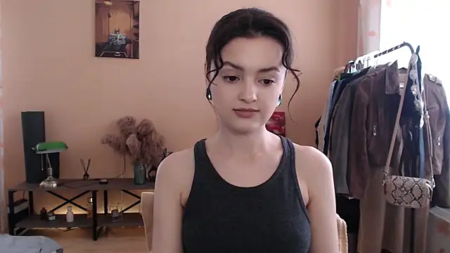 Snapshot of CuteRuby99 chatting on 05-27-26, 08:11 CuteRuby99 online show from 05-27-26, 08:11