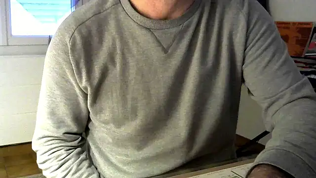 Snapshot of pikachu161616 chatting on 12-07-24, 08:44 pikachu161616 online show from 12-07-24, 08:44