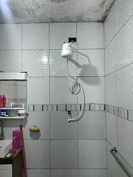 Snapshot of Jhonny_walkeer chatting on 11-29-25, 11:19 Jhonny walkeer online show from 11-29-25, 11:19