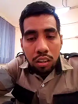 Snapshot of EnriquePersian197 chatting on 02-03-25, 09:29 EnriquePersian197 online show from 02-03-25, 09:29