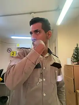 EnriquePersian197 online show from 12-01-25, 11:21