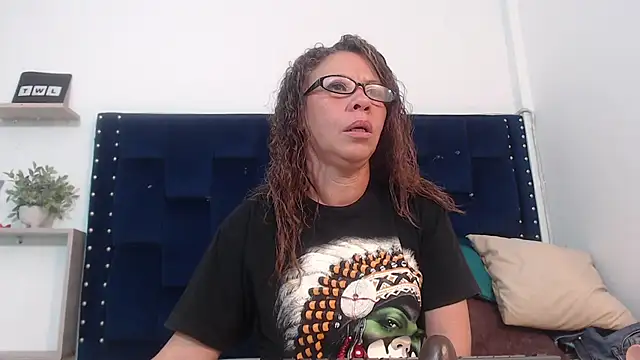 Snapshot of ARTEMIZA_LOVE_ chatting on 02-18-25, 03:10 ARTEMIZA LOVE online show from 02-18-25, 03:10