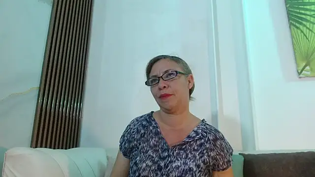 Snapshot of ARTEMIZA_LOVE_ chatting on 10-17-25, 12:41 ARTEMIZA LOVE online show from 10-17-25, 12:41