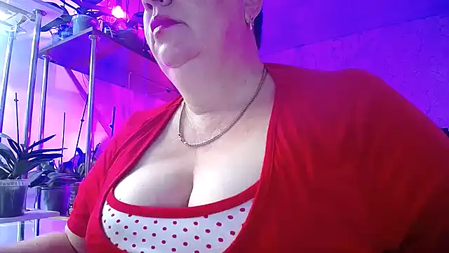  Sweet Woman online show from 11-05-25, 05:07