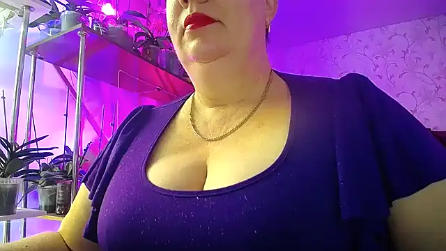  Sweet Woman online show from 11-11-25, 06:46