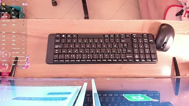 marien thomson  online show from 03-13-26, 01:23