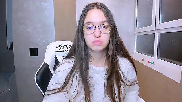 fancy bunny online show from 10-27-25, 08:13