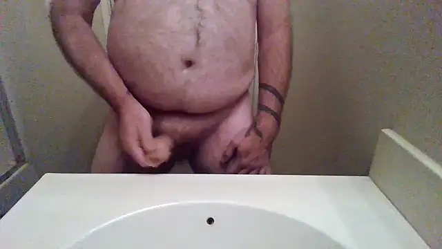 WatchinU82 online show from 12-02-25, 04:40