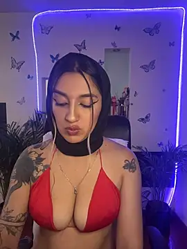 Lia-mitch online show from 07-17-26, 06:57