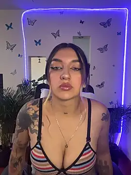 Lia-mitch online show from 07-21-26, 06:54