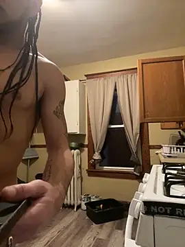 Snapshot of freakyPR chatting on 01-21-25, 07:47 freakyPR online show from 01-21-25, 07:47