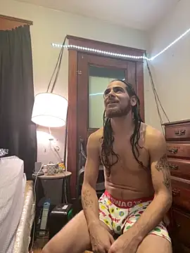 Snapshot of freakyPR chatting on 02-11-25, 02:35 freakyPR online show from 02-11-25, 02:35