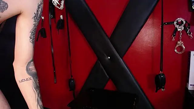 alexa n alex online show from 01-18-25, 10:39