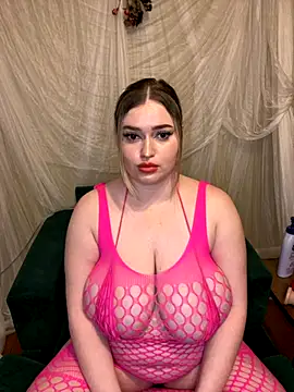 Snapshot of miriase chatting on 10-12-25, 11:15 miriase online show from 10-12-25, 11:15