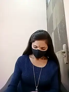 Snapshot of Bulbul_02 chatting on 12-18-24, 10:08 Bulbul 02 online show from 12-18-24, 10:08