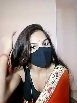 Snapshot of Bulbul_02 chatting on 01-05-25, 06:13 Bulbul 02 online show from 01-05-25, 06:13