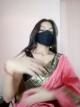 Snapshot of Bulbul_02 chatting on 01-22-25, 06:10 Bulbul 02 online show from 01-22-25, 06:10