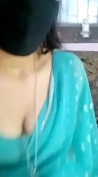 Snapshot of Bulbul_02 chatting on 02-22-25, 09:01 Bulbul 02 online show from 02-22-25, 09:01