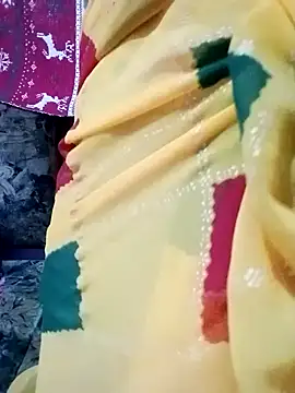 Snapshot of Bulbul_02 chatting on 03-02-25, 11:07 Bulbul 02 online show from 03-02-25, 11:07