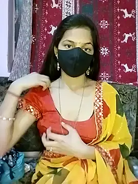 Snapshot of Bulbul_02 chatting on 03-04-25, 01:06 Bulbul 02 online show from 03-04-25, 01:06