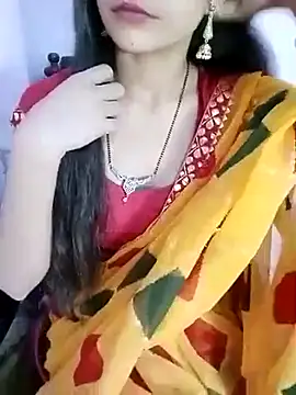 Snapshot of Bulbul_02 chatting on 03-18-25, 06:36 Bulbul 02 online show from 03-18-25, 06:36