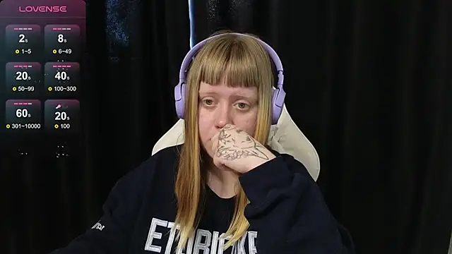 June shy0 online show from 04-20-26, 07:11