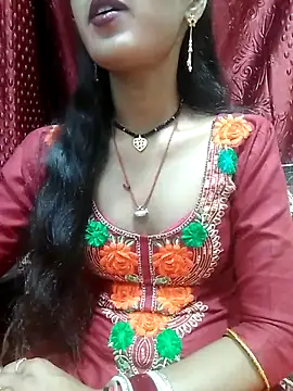 Snapshot of Sharmila-Singh chatting on 03-21-25, 07:00 Sharmila-Singh online show from 03-21-25, 07:00