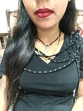 Snapshot of Sharmila-Singh chatting on 09-23-25, 04:59 Sharmila-Singh online show from 09-23-25, 04:59