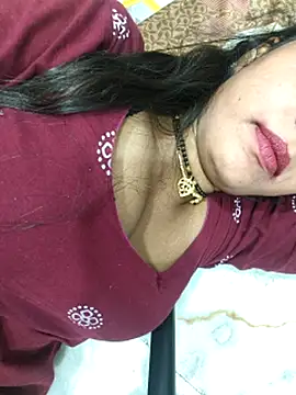 Snapshot of Sharmila-Singh chatting on 10-11-25, 07:56 Sharmila-Singh online show from 10-11-25, 07:56