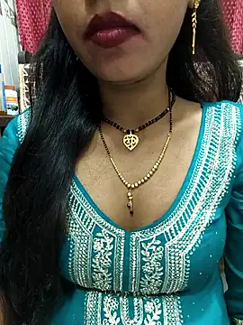 Snapshot of Sharmila-Singh chatting on 10-26-25, 05:08 Sharmila-Singh online show from 10-26-25, 05:08