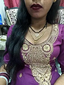 Snapshot of Sharmila-Singh chatting on 10-29-25, 05:04 Sharmila-Singh online show from 10-29-25, 05:04