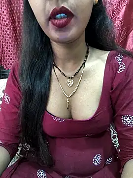 Snapshot of Sharmila-Singh chatting on 11-08-25, 08:25 Sharmila-Singh online show from 11-08-25, 08:25